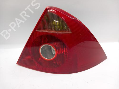 Used Right taillight Right taillight FORD MONDEO III (B5Y) 2.0 16V TDDi / TDCi (115 hp) 33810107 33810107