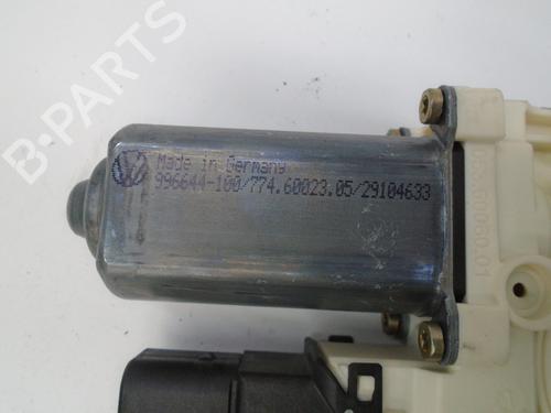 Right rear window motor VW TOURAN (1T1, 1T2) 2.0 TDI 16V | BP7780087E22 
