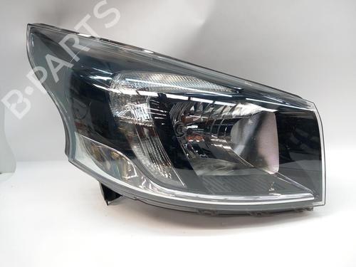 Used Right headlight Right headlight OPEL VIVARO B Van (X82) 1.6 CDTI (05) (125 hp) 33935775 33935775