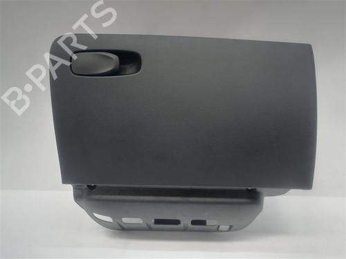 Used Glove box Glove box VOLVO XC40 (536) Recharge (231 hp) 22746358 22746358