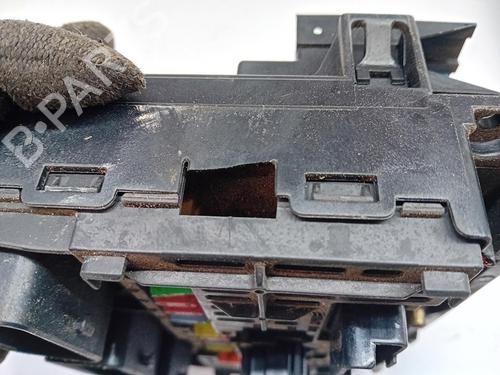 Fuse box PEUGEOT 407 (6D_) 1.6 HDi 110 (6D9HZC, 6D9HYC) | BP31089848E1