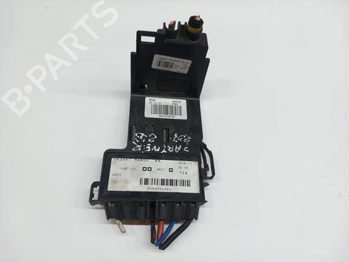 Fuse box PEUGEOT PARTNER Box Body/MPV | BP32288994E1