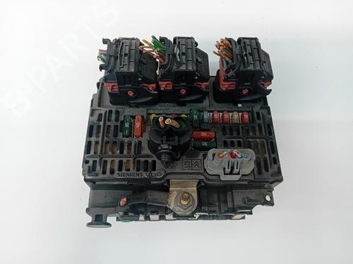 Used Fuse box Fuse box 37247492 37247492