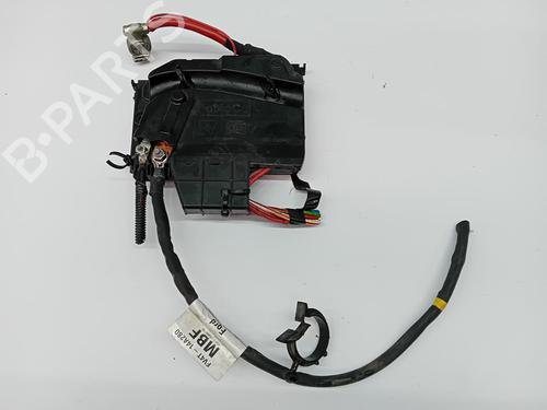 Used Fuse box Fuse box 37247454 37247454