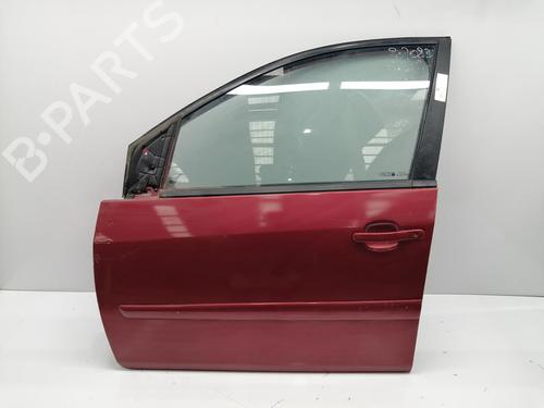 Used Left front door Left front door 33673243 33673243