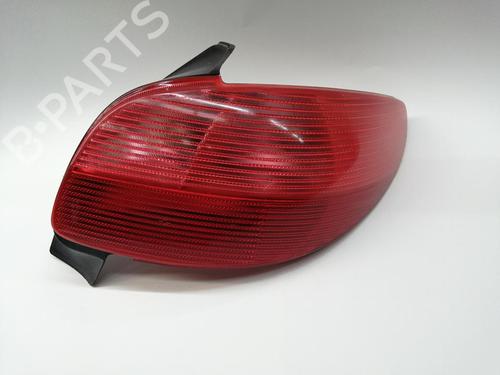 Used Right taillight PEUGEOT 206 Hatchback (2A/C) 1.4 LPG (75 hp) 30440110