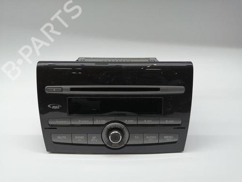 Used Radio Radio FIAT BRAVO II (198_) 1.6 D Multijet (198AXH1B) (105 hp) 33185441 33185441