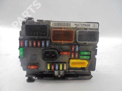 Used Fuse box Fuse box CITROËN C3 Picasso (SH_) [2008-2026] 9440622 9440622