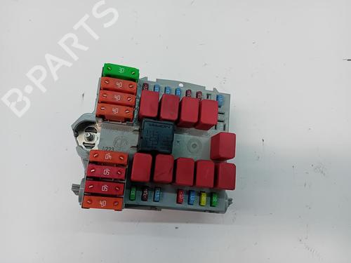 Used Fuse box Fuse box 38414466 38414466