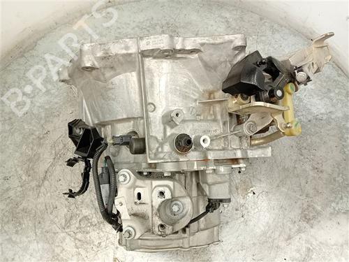 Used Gearbox Gearbox OPEL CORSA F (P2JO) 1.2 (68) (101 hp) 39966761 39966761