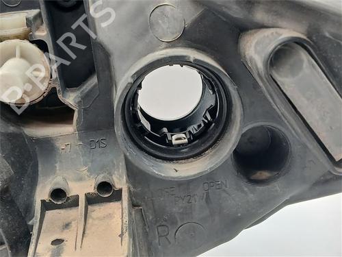 Right headlight BMW 1 (E81) 116 i | BP38719698C29 - Image 4