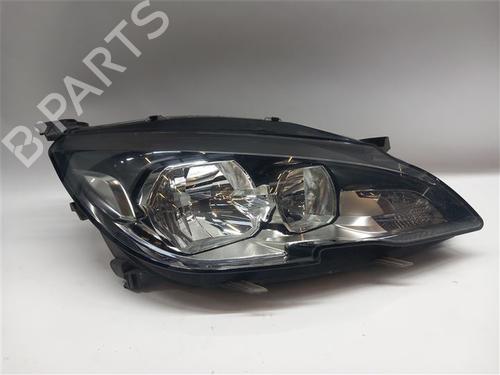 Used Right headlight Right headlight PEUGEOT 308 II (LB_, LP_, LW_, LH_, L3_) 1.6 BlueHDi 120 (120 hp) 40239839 40239839