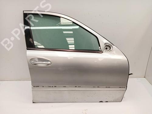 Used Right front door MERCEDES-BENZ E-CLASS (W211) E 200 Kompressor (211.042) (163 hp) 29454053