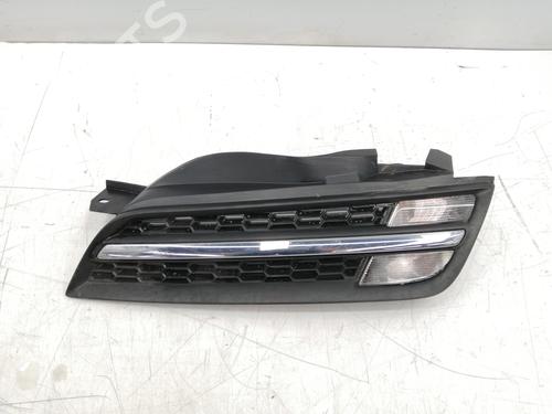 Used Grille NISSAN MICRA III (K12) 1.5 dCi (86 hp) 27177916