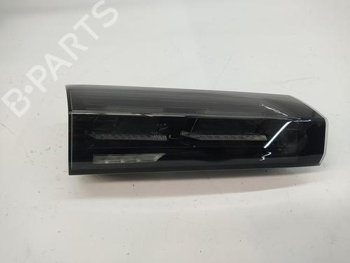 Used Left tailgate light Left tailgate light PEUGEOT 2008 II (UD_, US_, UY_, UJ_, UR_, UC_) [2019-2026] 34577549 34577549