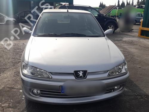 Right taillight PEUGEOT 306 (7B, N3, N5) 2.0 HDI 90 | BP22190237C35