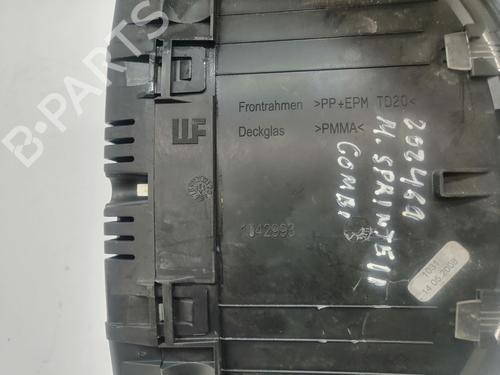 Instrument cluster MERCEDES-BENZ SPRINTER 3-t Van (B906) 215 CDI (906.611, 906.613) | BP28167215C47 