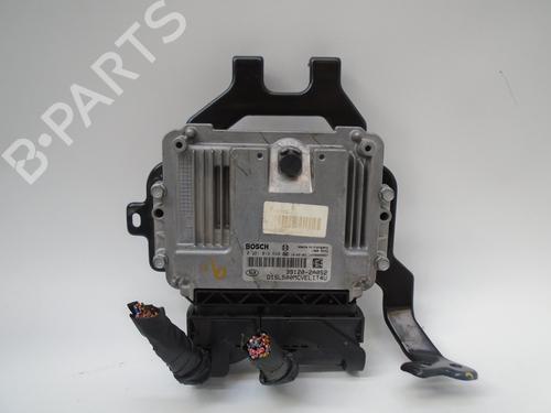 Used Engine control unit (ECU) KIA SPORTAGE III (SL) 1.7 CRDi (116 hp) 8339083