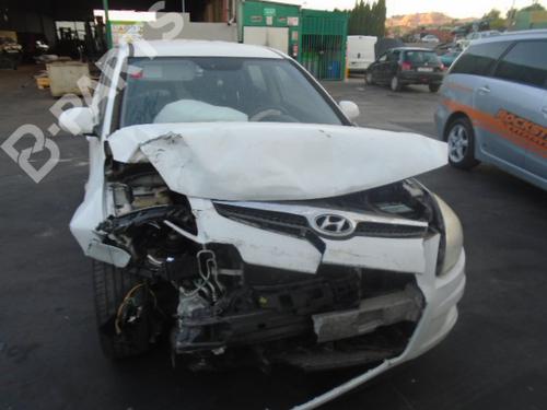Used Parts HYUNDAI i30 (FD)  1.6 CRDi  905048