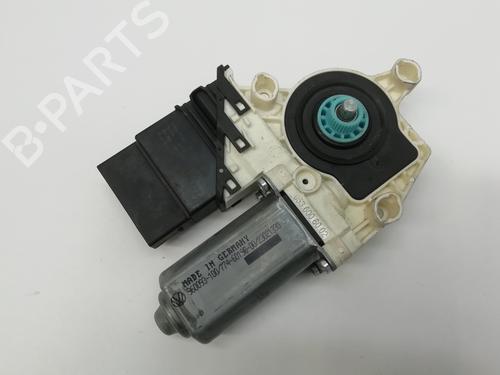 Moteur de lève-vitre arrière gauche VW GOLF V (1K1) [2003-2010]  16418534