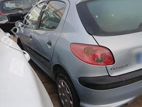Høyre baklys PEUGEOT 206 Hatchback (2A/C) | BP30563307C35