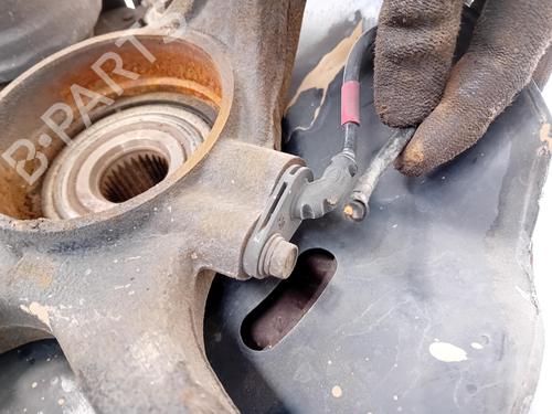 Right front steering knuckle HYUNDAI ix35 (LM, EL, ELH)  | BP25475723M26 