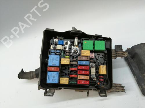 Fuse box PEUGEOT 308 II (LB_, LP_, LW_, LH_, L3_)  | BP29982408E1