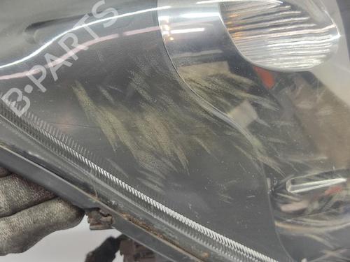 Right headlight FORD FIESTA V (JH_, JD_) 1.4 TDCi | BP30927715C29