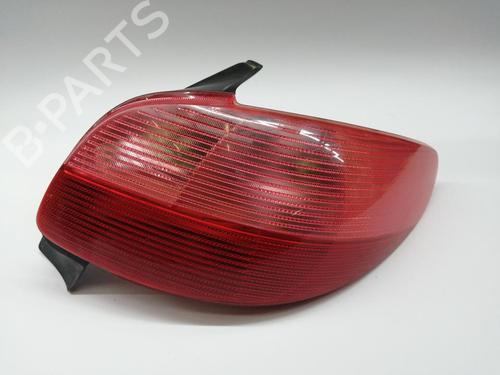 Piloto trasero derecho PEUGEOT 206 Hatchback (2A/C) 1.4 LPG (75 hp) 30792301