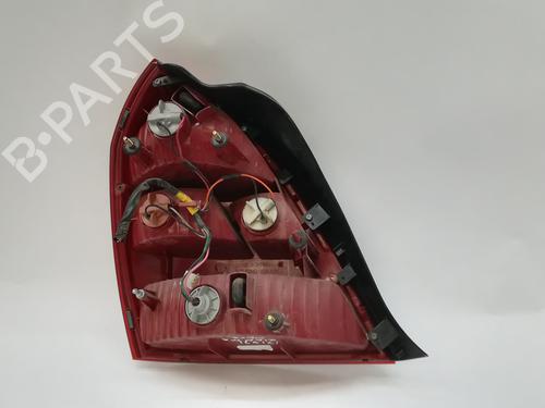Right taillight HYUNDAI ELANTRA III Saloon (XD) 2.0 | BP10918047C35 
