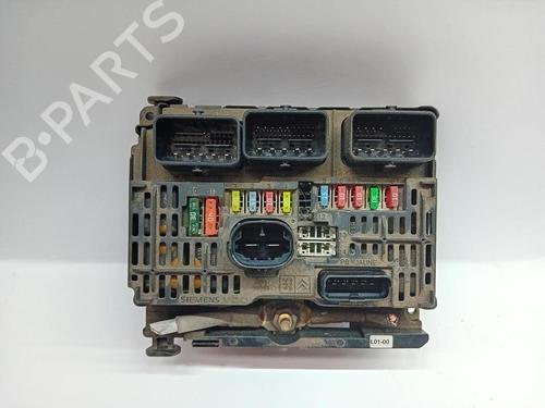 Used Fuse box PEUGEOT 407 (6D_) 1.6 HDi 110 (6D9HZC, 6D9HYC) (109 hp) 31089848