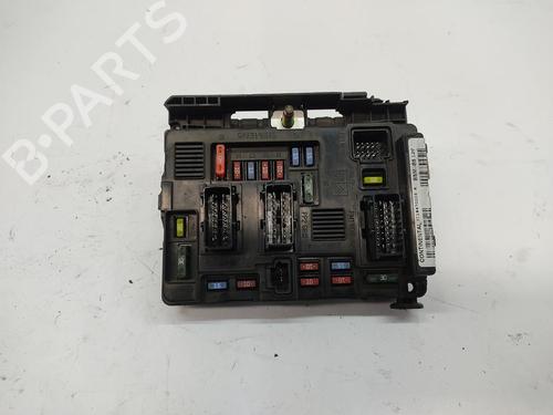 Used Fuse box Fuse box CITROËN C5 I (DC_) 2.0 HDi (DCRHZB, DCRHZE) (109 hp) 34188741 34188741