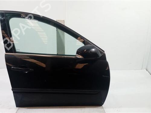 Dør højre fortil Dør højre fortil RENAULT LAGUNA III (BT0/1) 1.5 dCi (BT00, BT0A, BT0T, BT1J) (110 hp) 13694960 13694960