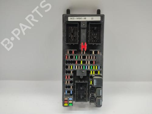 fuse-box-land-rover-discovery-sport-l550-2014-33440405 main image