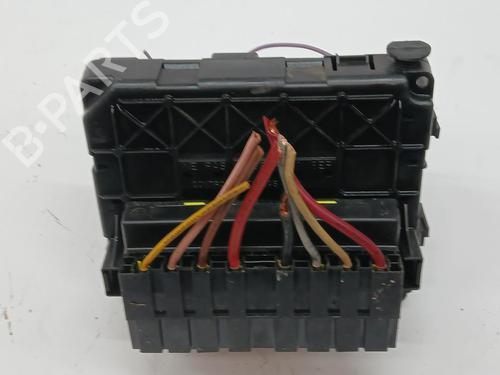 Fuse box CITROËN C5 I (DC_) 2.0 HDi (DCRHZB, DCRHZE) | BP37182348E1 - Image 3
