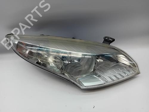 right-headlight-renault-megane-iii-hatchback-bz01_-b3_-2008-38414469 main image