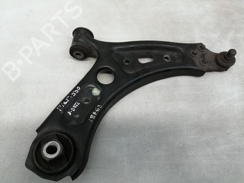 Used Right front suspension arm FIAT 500X (334_) [2014-2025]  18464894