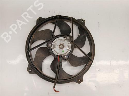 Radiator fan CITROËN DS5 2.0 HDi 165 | BP38472559M35 - Image 2