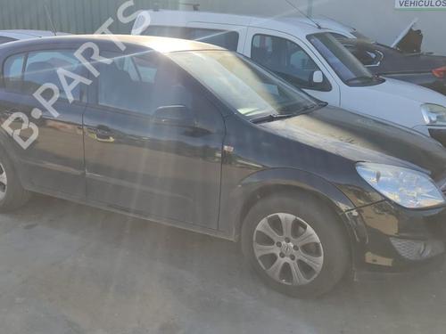 Left mirror OPEL ASTRA H (A04)  | BP31146590C26 