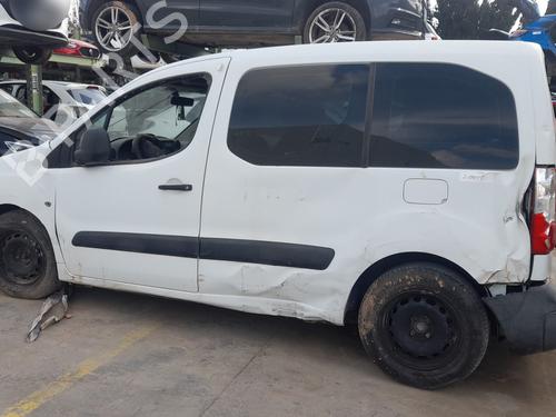 Retrovisor izquierdo CITROËN BERLINGO / BERLINGO FIRST Box Body/MPV (M_) 2.0 HDI 90 (MBRHY, MCRHY) | BP26394239C26 