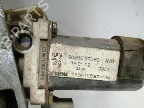 Rudehejsemekanisme Højre foran PEUGEOT 206 CC (2D) 1.6 16V (2DNFUF, 2DNFUR) | BP30574082C23