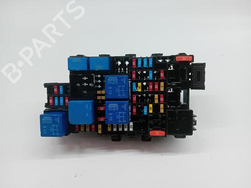 Used Fuse box Fuse box 37428970 37428970