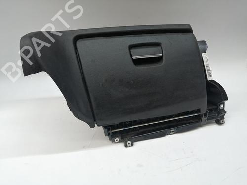 Porta-luvas BMW 1 (E81) 116 i (122 hp) 31359271