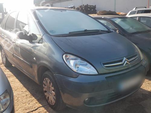 Right headlight CITROËN XSARA PICASSO (N68) 1.6 16V | BP30100125C29