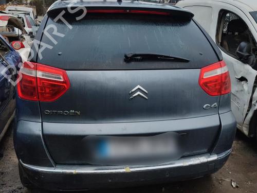 Left headlight CITROËN C4 Picasso I MPV (UD_) 2.0 HDi 138 | BP31215995C28 