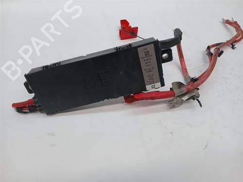 cable-land-rover-range-rover-velar-l560-2017-37182146 main image