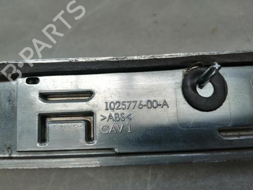 Andre TESLA MODEL S (5YJS)  | BP18255870O1 