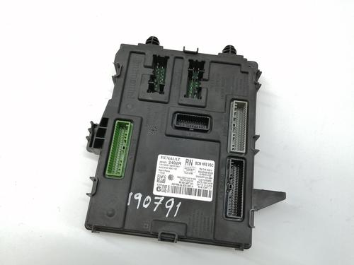 Used Electronic module RENAULT KADJAR (HA_, HL_) 1.6 dCi 130 (HLA4) (130 hp) 19395126