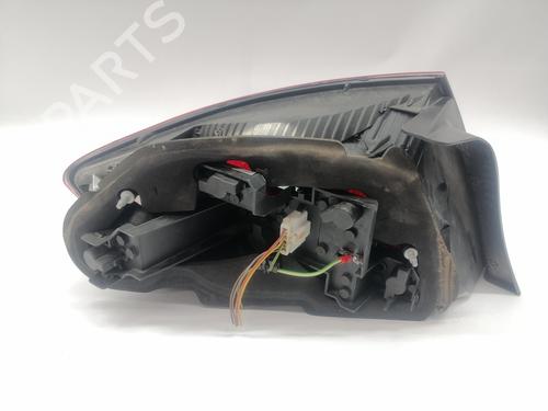 Right taillight PEUGEOT 407 (6D_) 2.0 (6DRFNB, 6DRFNE) | BP29393725C35 