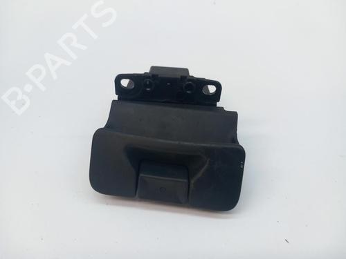 BP29982323O1 main image